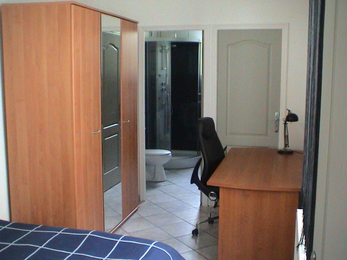 Homestay 里尔 外观 照片